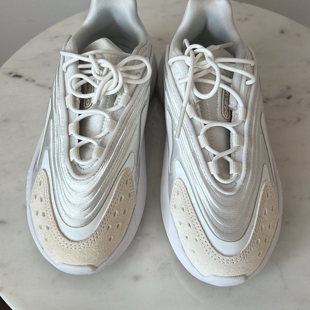 adidas White Women's Sneakers - Picture 2 of 12